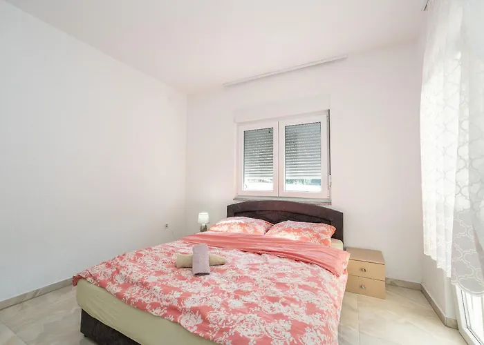 And Stipanovi Dvori Lägenhet