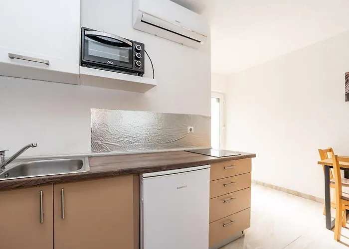 Lägenhet And Stipanovi Dvori *