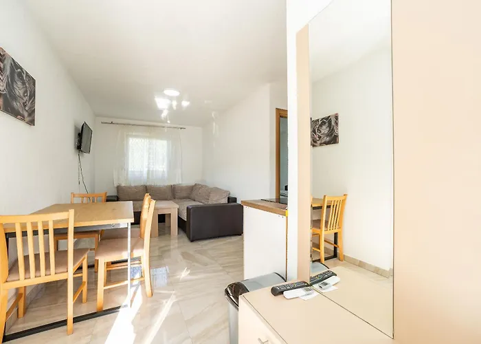 And Stipanovi Dvori Lägenhet *