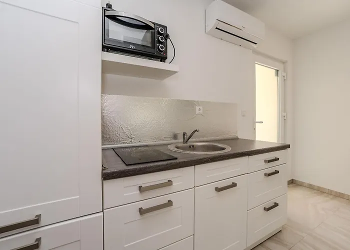 And Stipanovi Dvori Lägenhet *