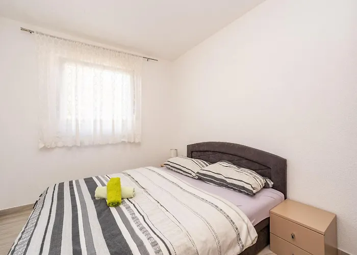 And Stipanovi Dvori Lägenhet