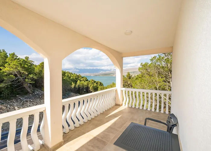 And Stipanovi Dvori Lägenhet