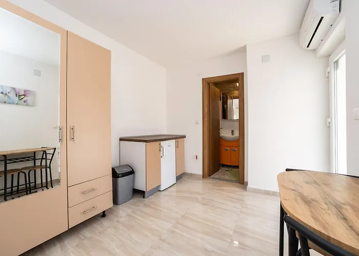 Lägenhet And Stipanovi Dvori