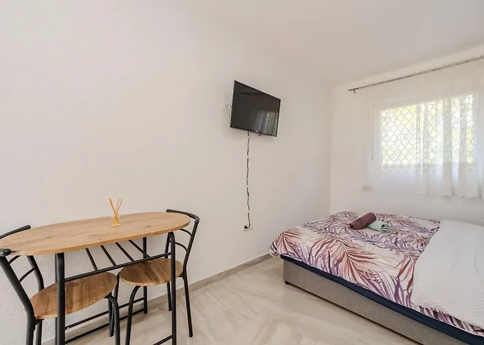 And Stipanovi Dvori *