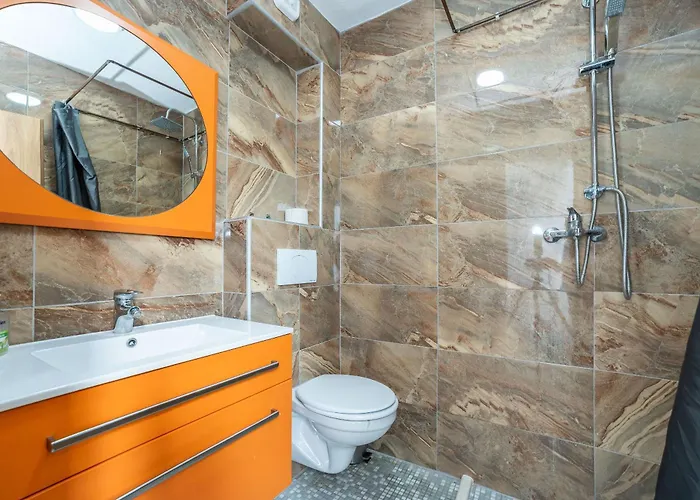 And Stipanovi Dvori *