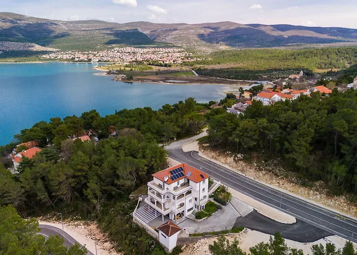 And Stipanovi Dvori Lägenhet